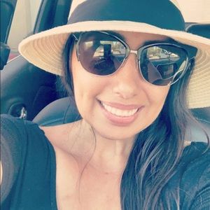 Meet your Posher, Maegan